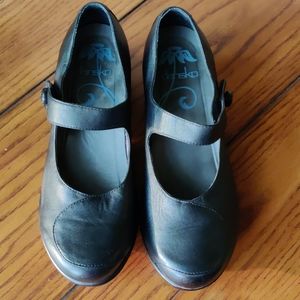 EUC DANSKO Maryjane Leather shoes